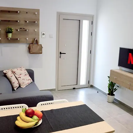 Apartment Topikos *