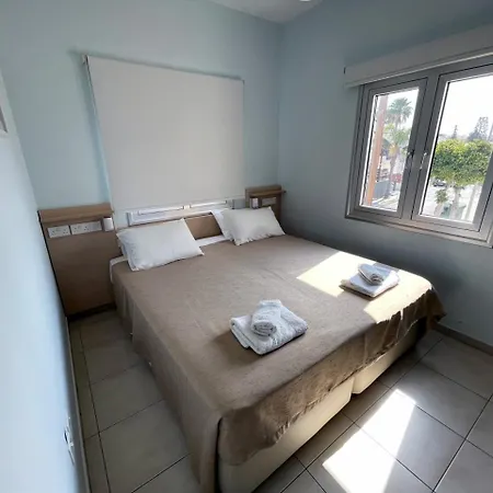 Topikos Apartment *