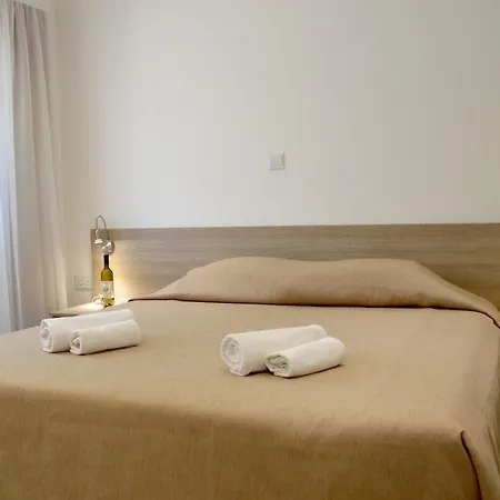 Topikos Apartment *