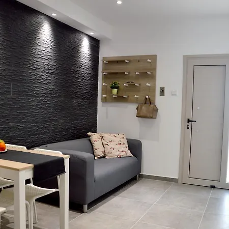 Topikos Apartment Ayia Napa